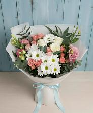 Букет цветов из:  Розы, Лизиантусы и Хризантемы в Восточной