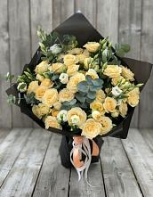 Букет цветов из:  Розы и Лизиантусы #REPLACE_PRED# Восточной