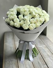 Букет 35 Белых роз в Восточной