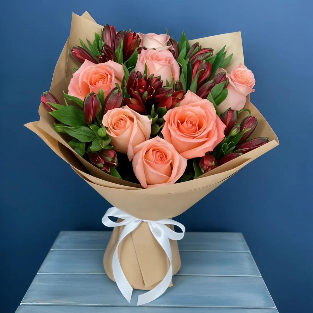 Букет цветов из: Розы и Альстромерии в Восточной