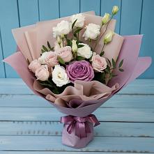 Букет цветов из:  Розы и Лизиантусы в Восточной