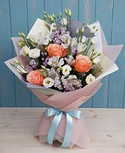 Букет цветов из:  Лизиантусы, Розы, Альстромерии и Гипсофила #REPLACE_PRED# Восточной