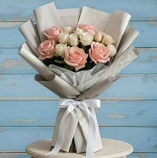 Букет цветов из:  Розы в Восточной