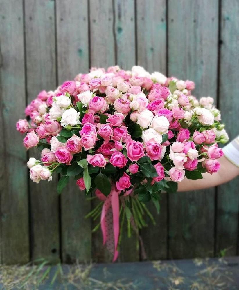 Букет Розовые кустовые розы Натали и Лав Лидия в Восточной